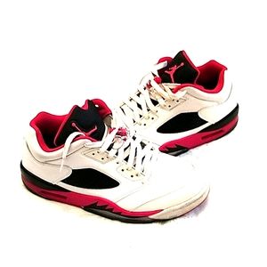 Fire Red Retro 5 Low Jordans